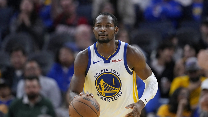 包含关键时刻萨克拉门托国王备战国王杯，官宣签约细节曝光，更衣室稳定，团队化学反应显著的词条-开云官网